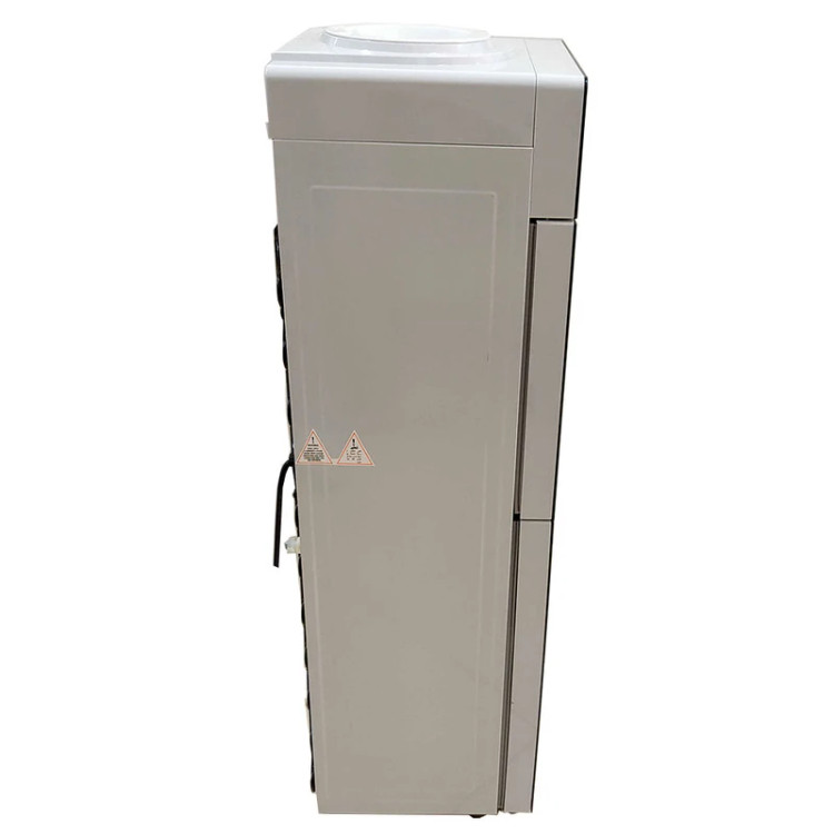 آبسردکن گوسونیک مدل GWD524 یخچال دار ایستاده