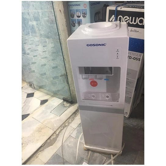 آبسردکن ایستاده یخچال دار گوسونیک مدل GWD-521